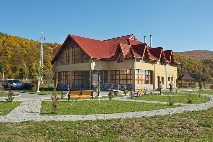 Baia de la Olțeni – Oltszemi fürdő